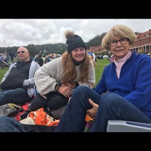 Meet your Posher, Sandra